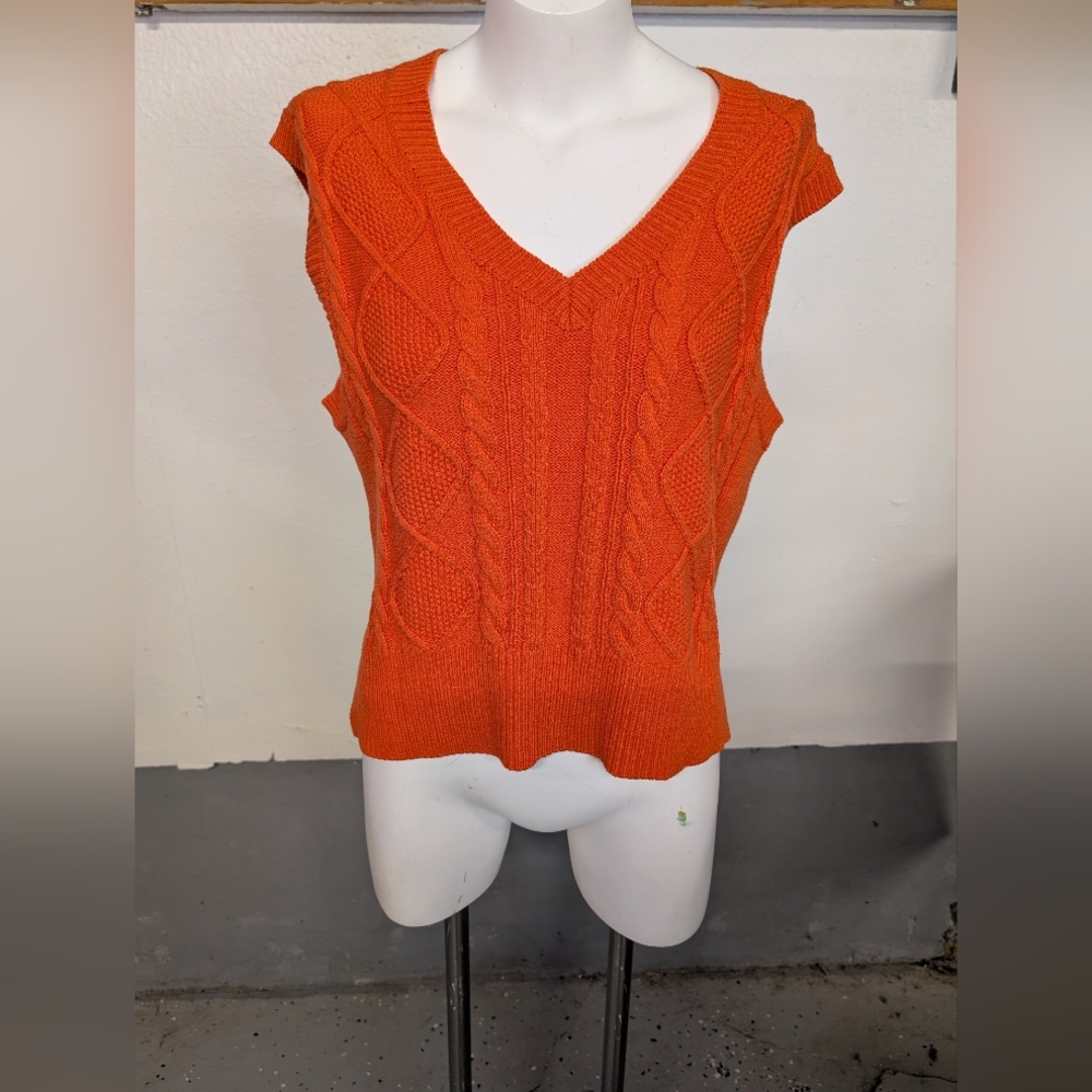 Vest Orange Cable Knit Sleeveless Sweater Vest Size M